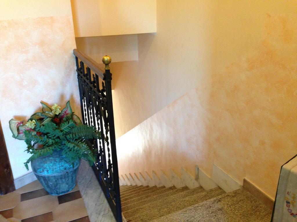 B&B Mar Tirreno Барселона-Поцо ди Гото Екстериор снимка