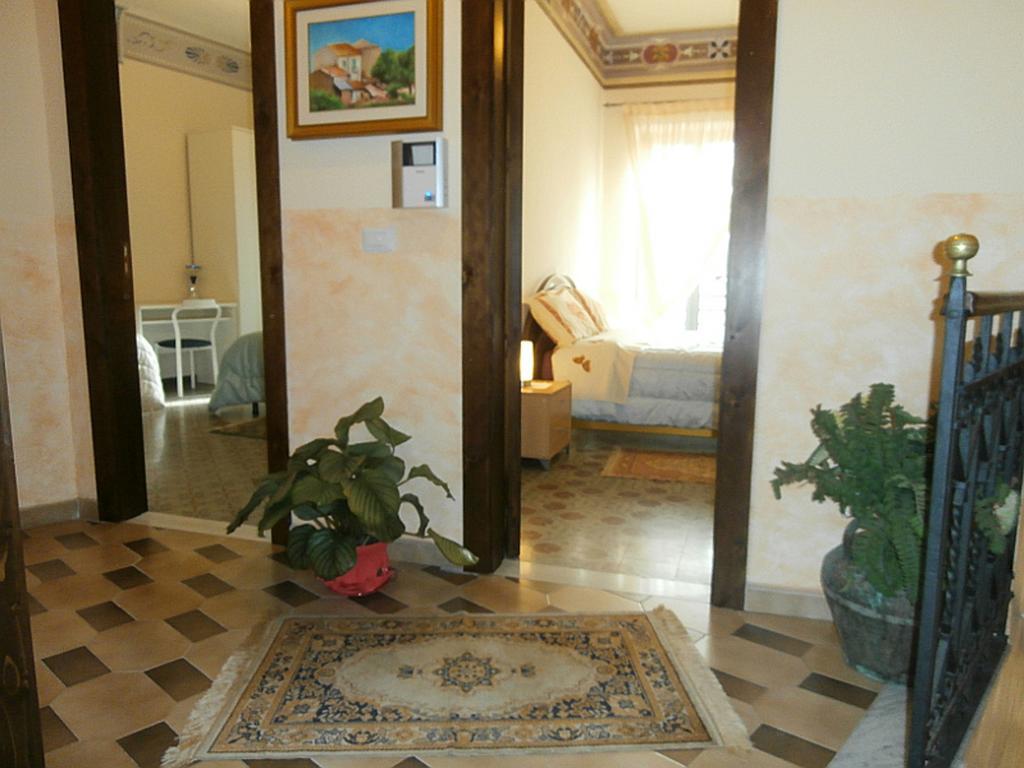 B&B Mar Tirreno Барселона-Поцо ди Гото Екстериор снимка
